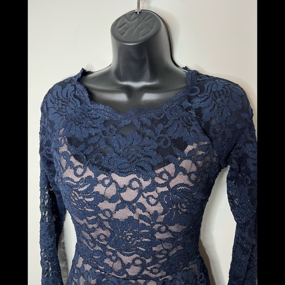 My Michelle Long Sleeve Lace Sparkly Navy Blue Formal Homecoming Sz 3 - Picture 2 of 13